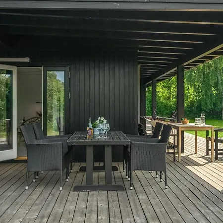 Four-bedroom In Сasa de vacaciones