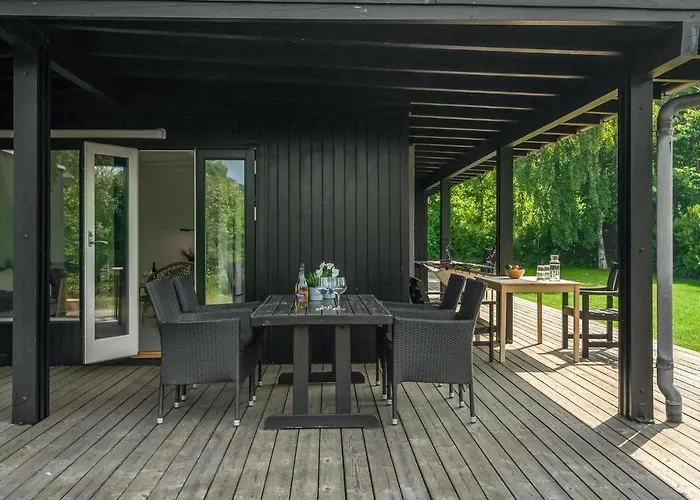 Four-bedroom In Дом отдыха