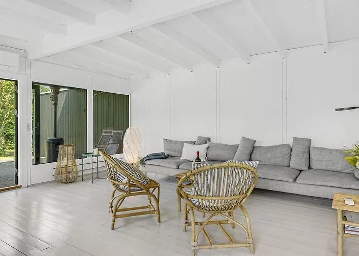 Four-bedroom In Тисвиллелайе