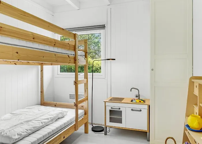 Four-bedroom In * Тисвиллелайе